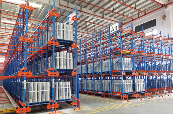 Dongfang Yuhong palet shuttle racking system Project